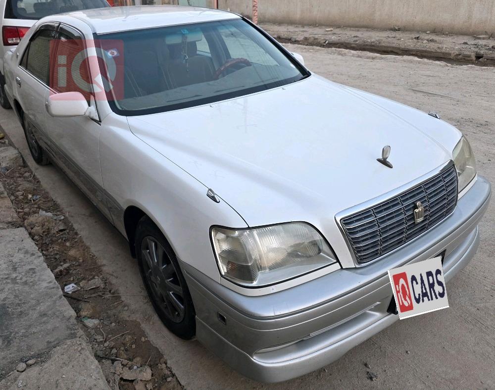 تويوتا كراون